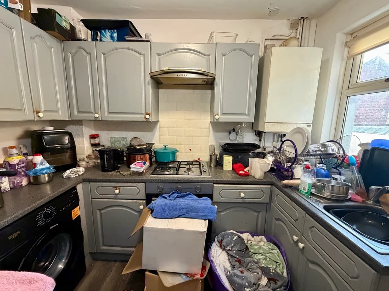 property photo 7 of 17