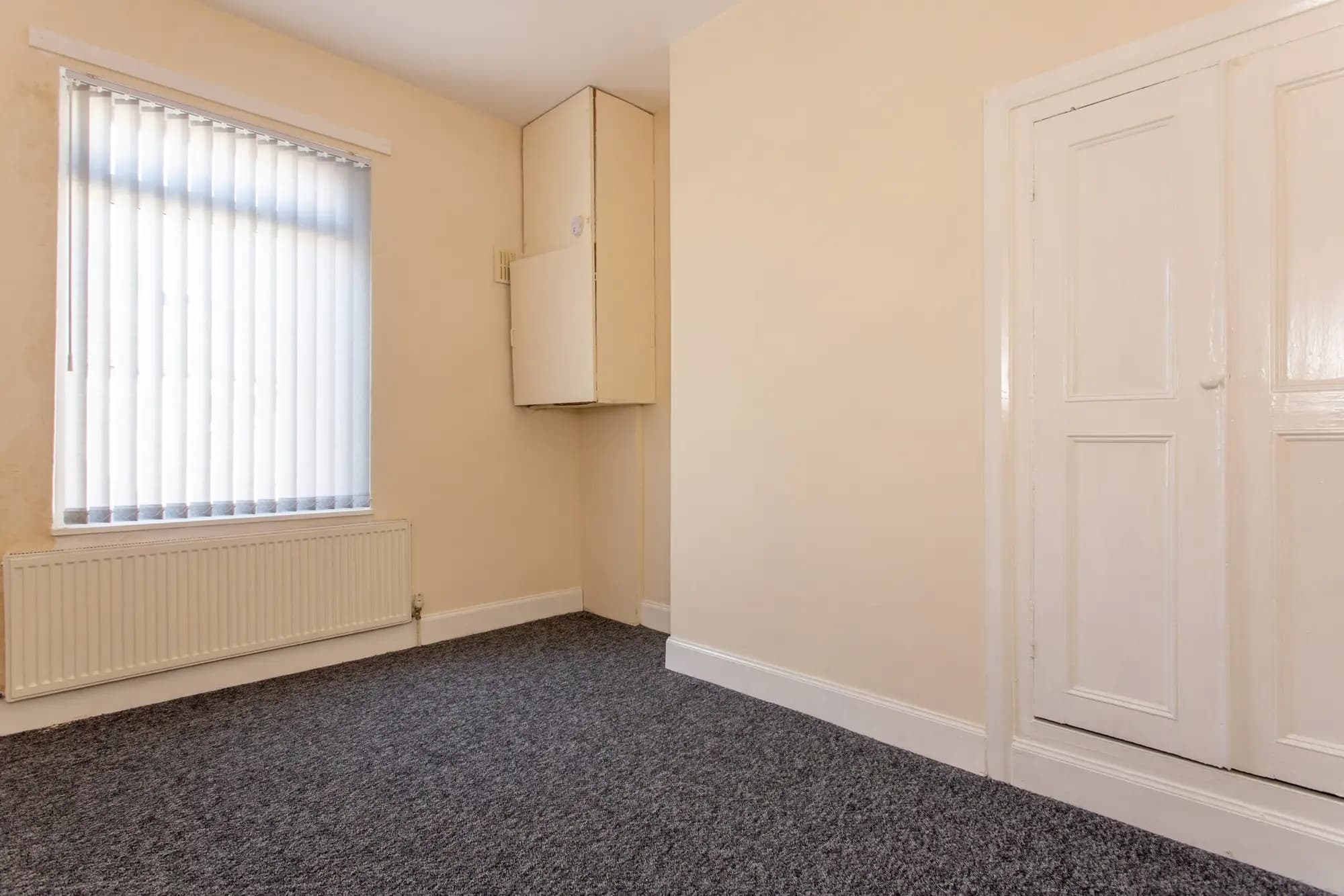 property photo 13 of 21