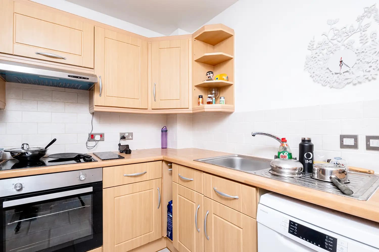 property photo 7 of 16