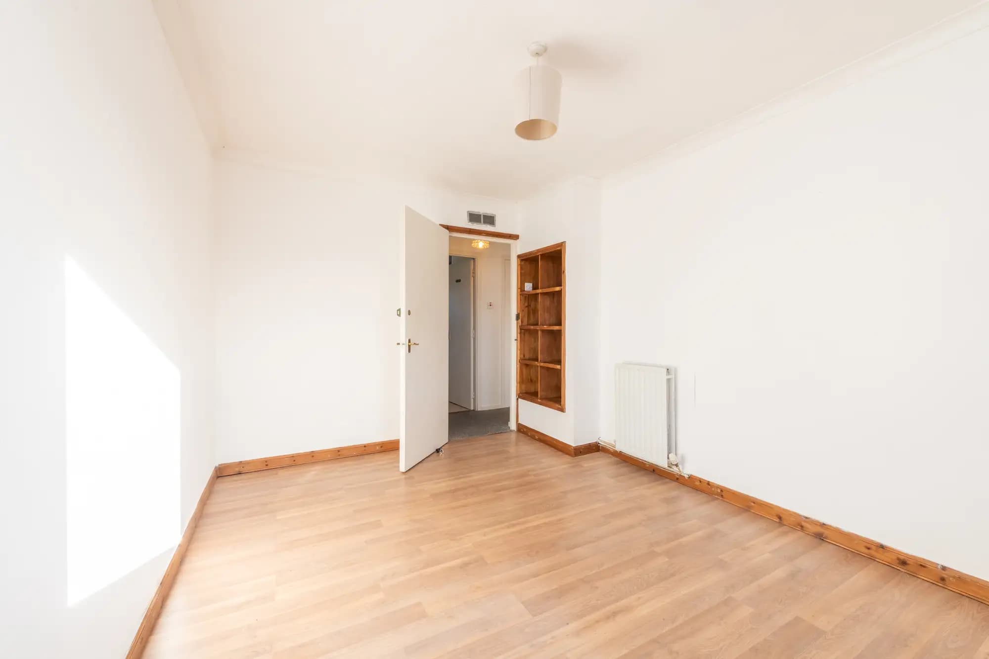 property photo 18 of 30