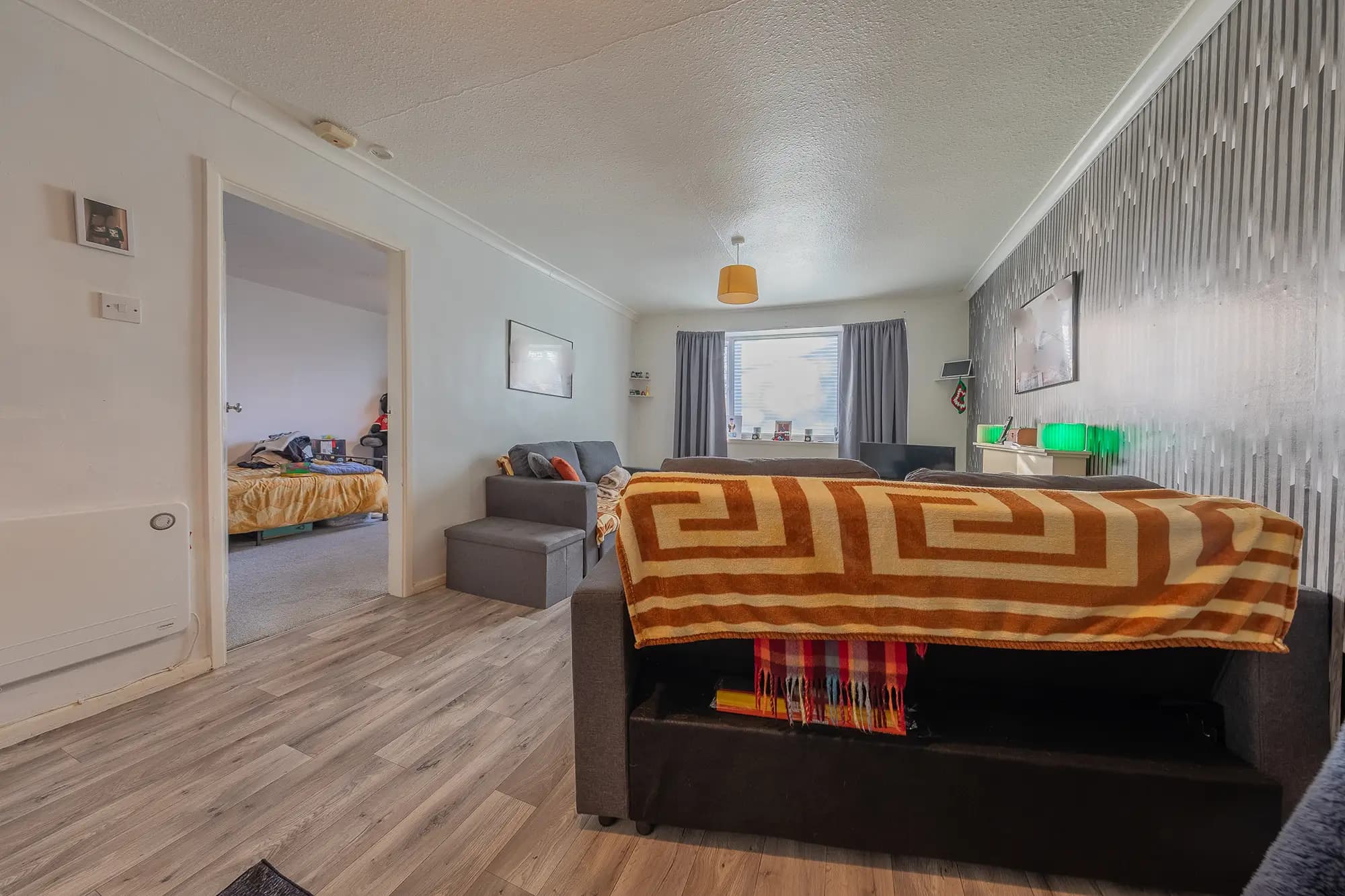 property photo 5 of 22