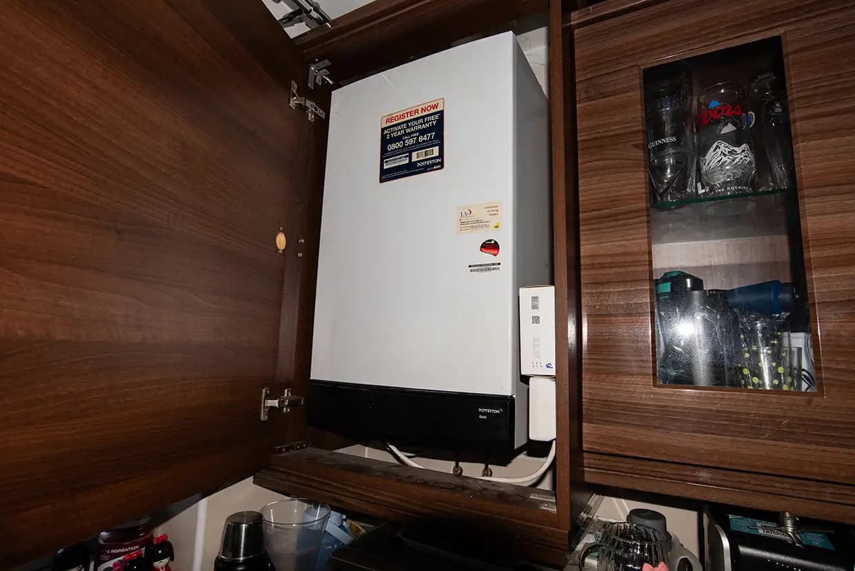 property photo 13 of 16