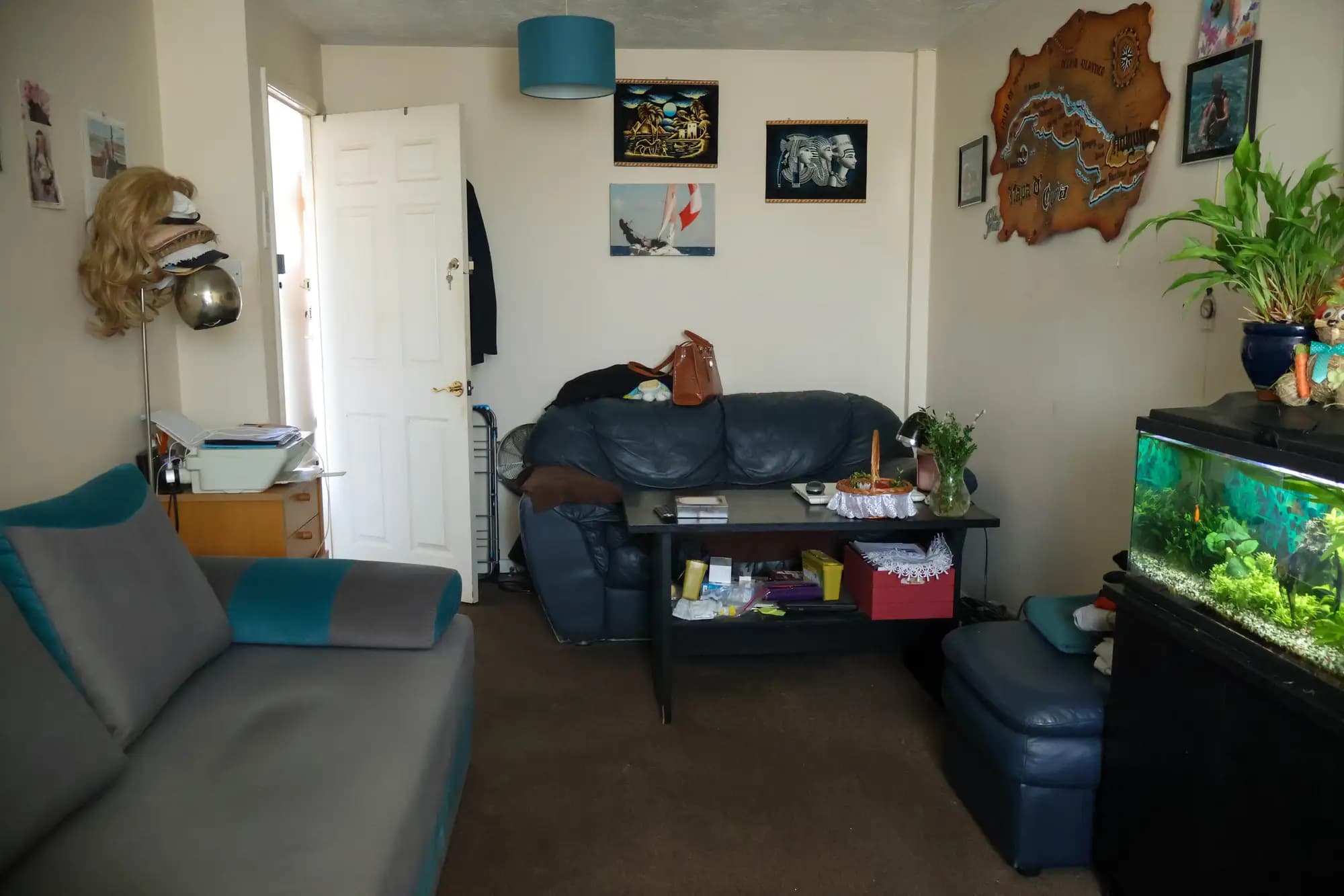 property photo 4 of 18