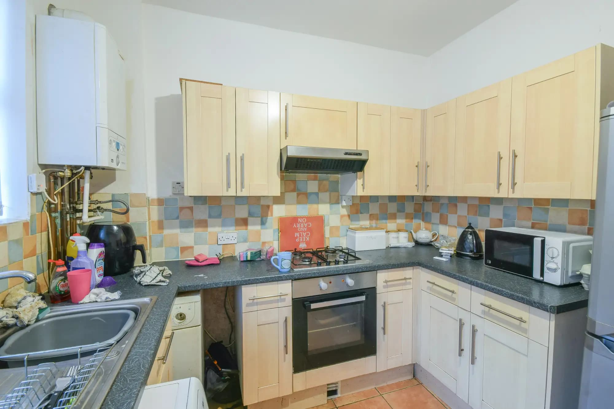 property photo 4 of 12