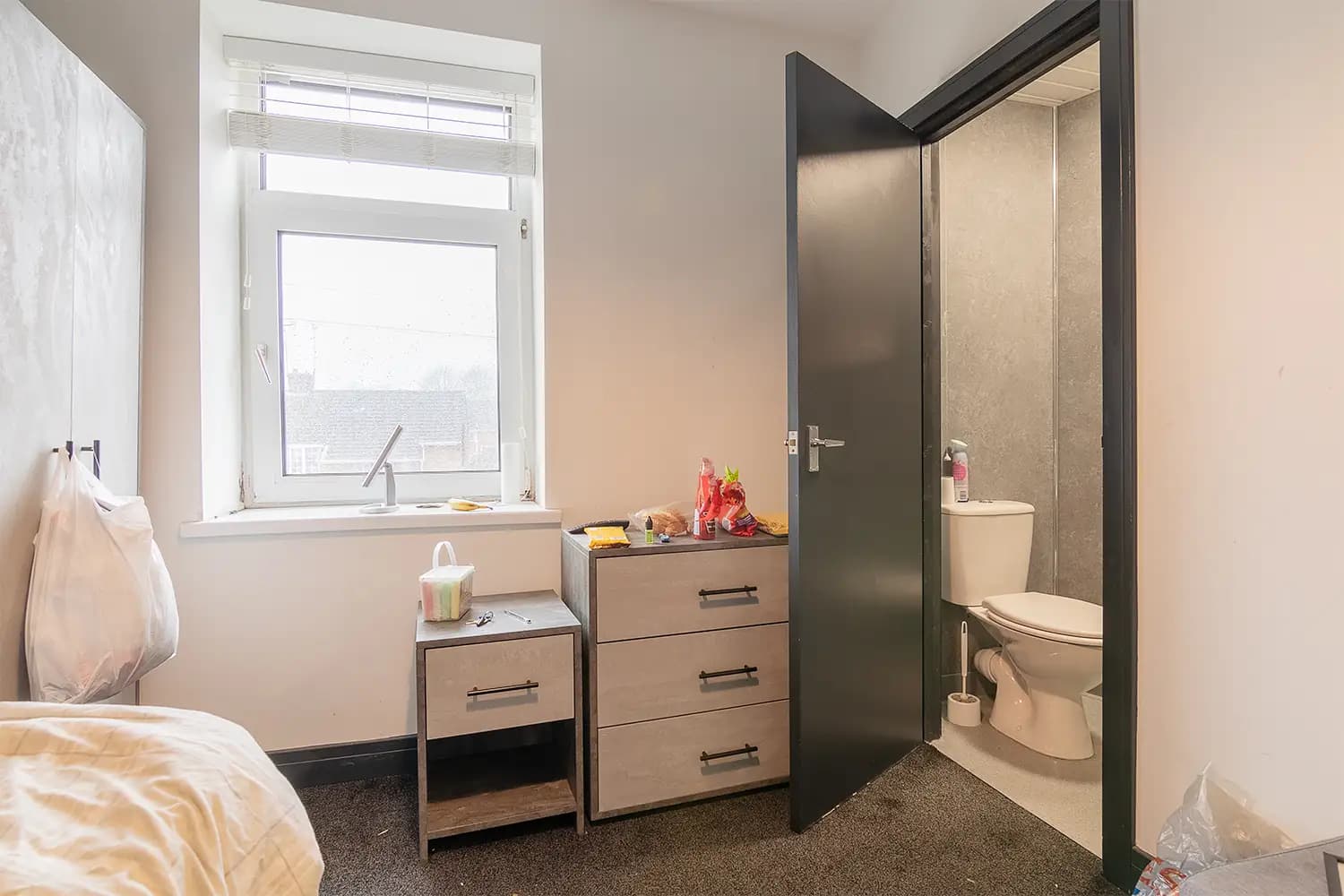 property photo 31 of 42