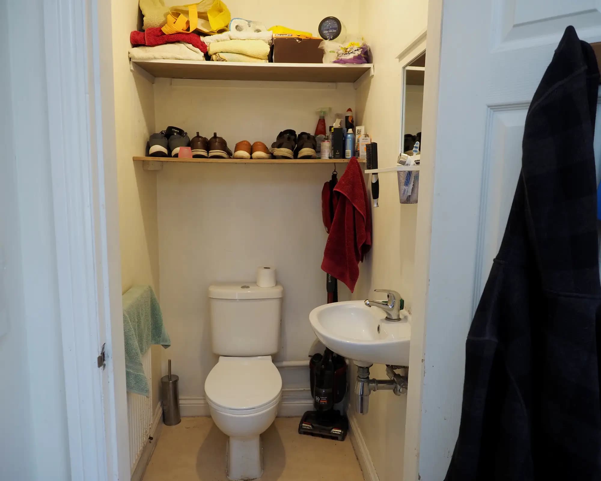property photo 8 of 21