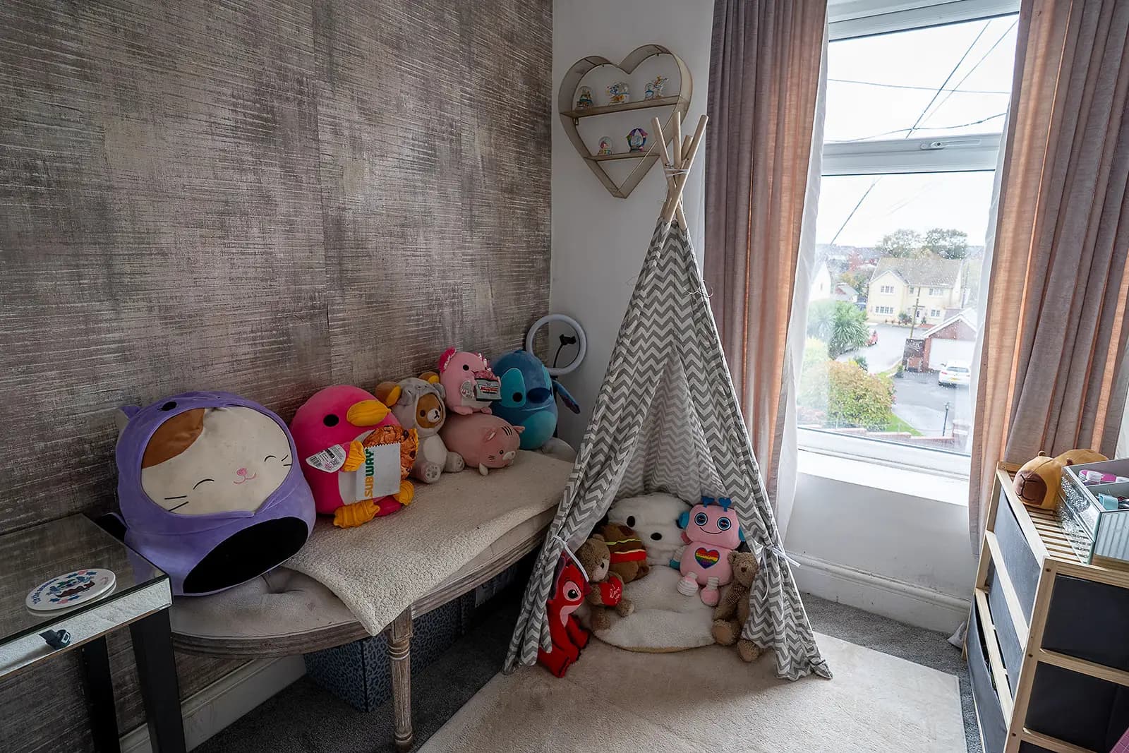 property photo 19 of 26