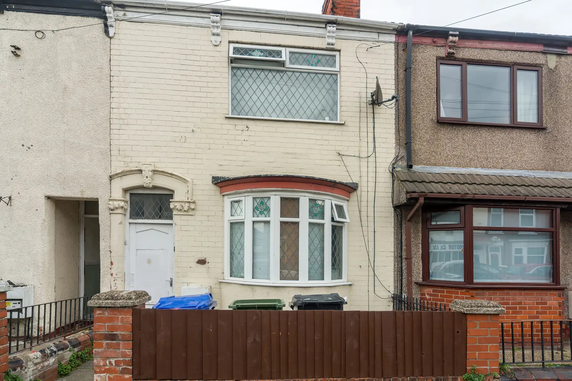 property photo 1 of 20