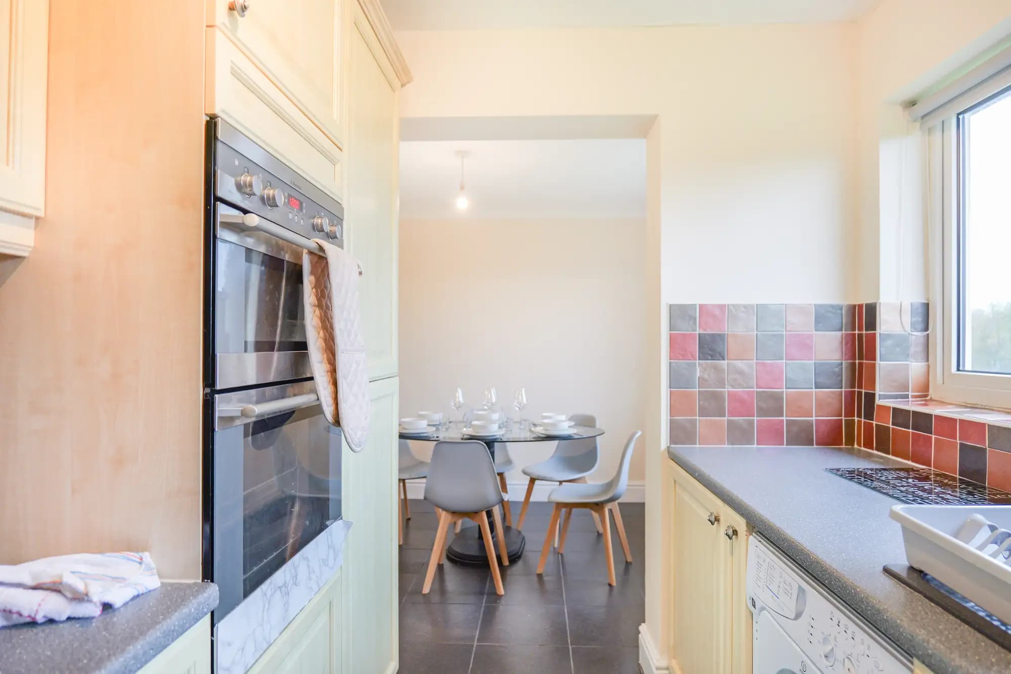 property photo 5 of 26