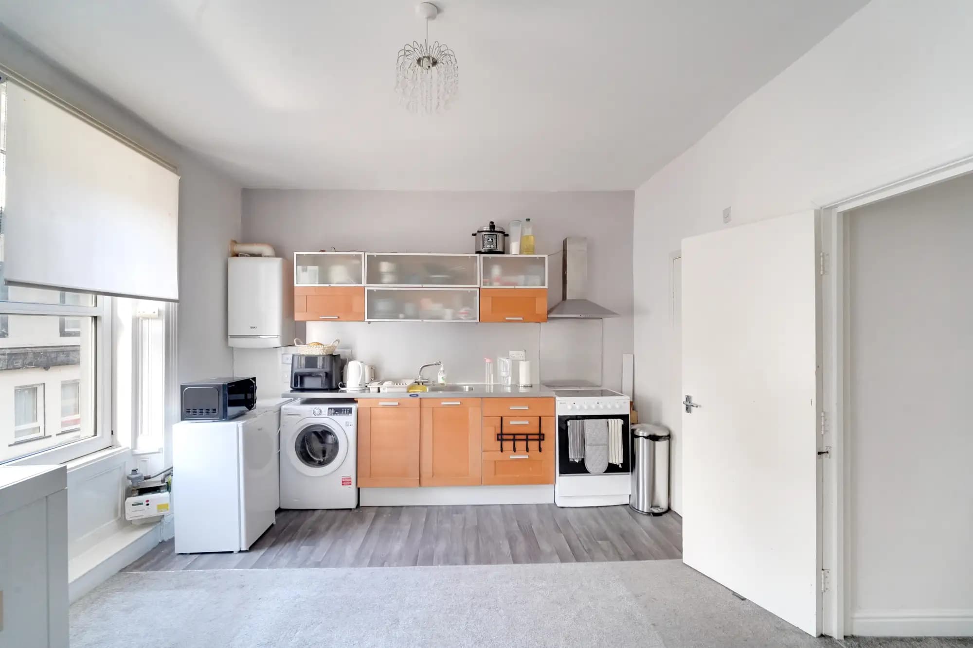 property photo 11 of 37
