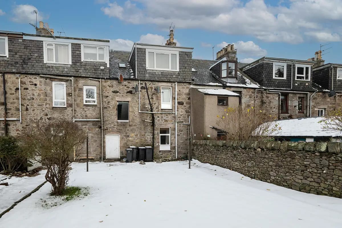 property photo 14 of 15