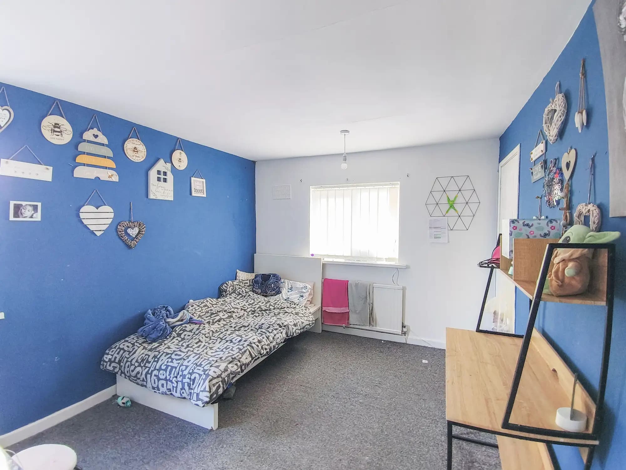 property photo 10 of 20