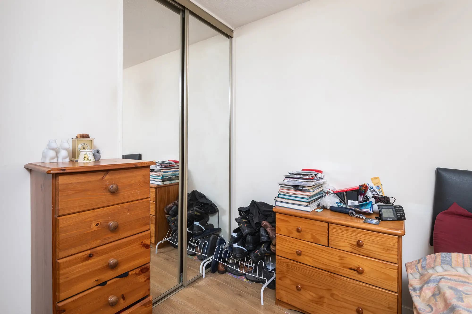 property photo 11 of 14