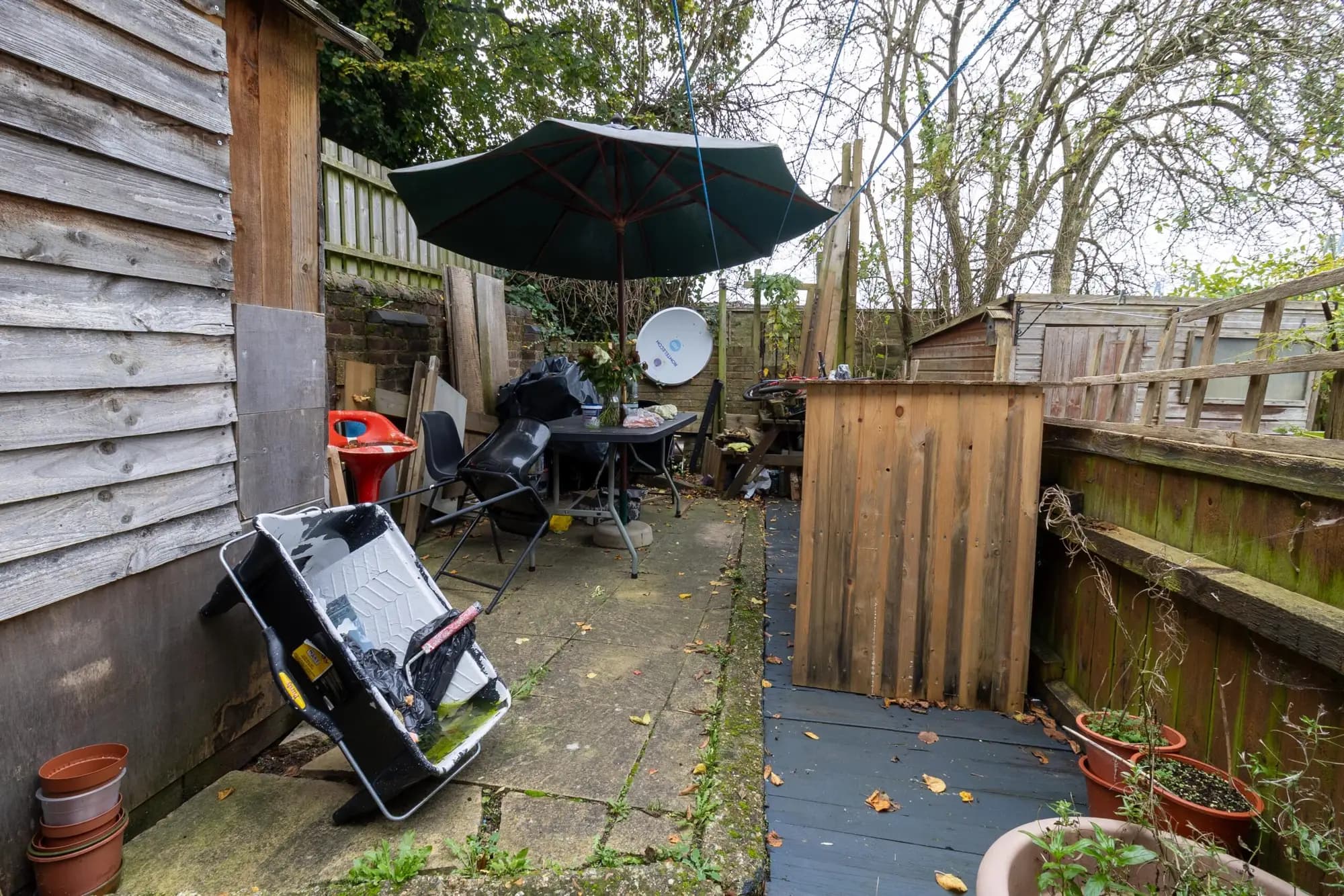 property photo 15 of 17