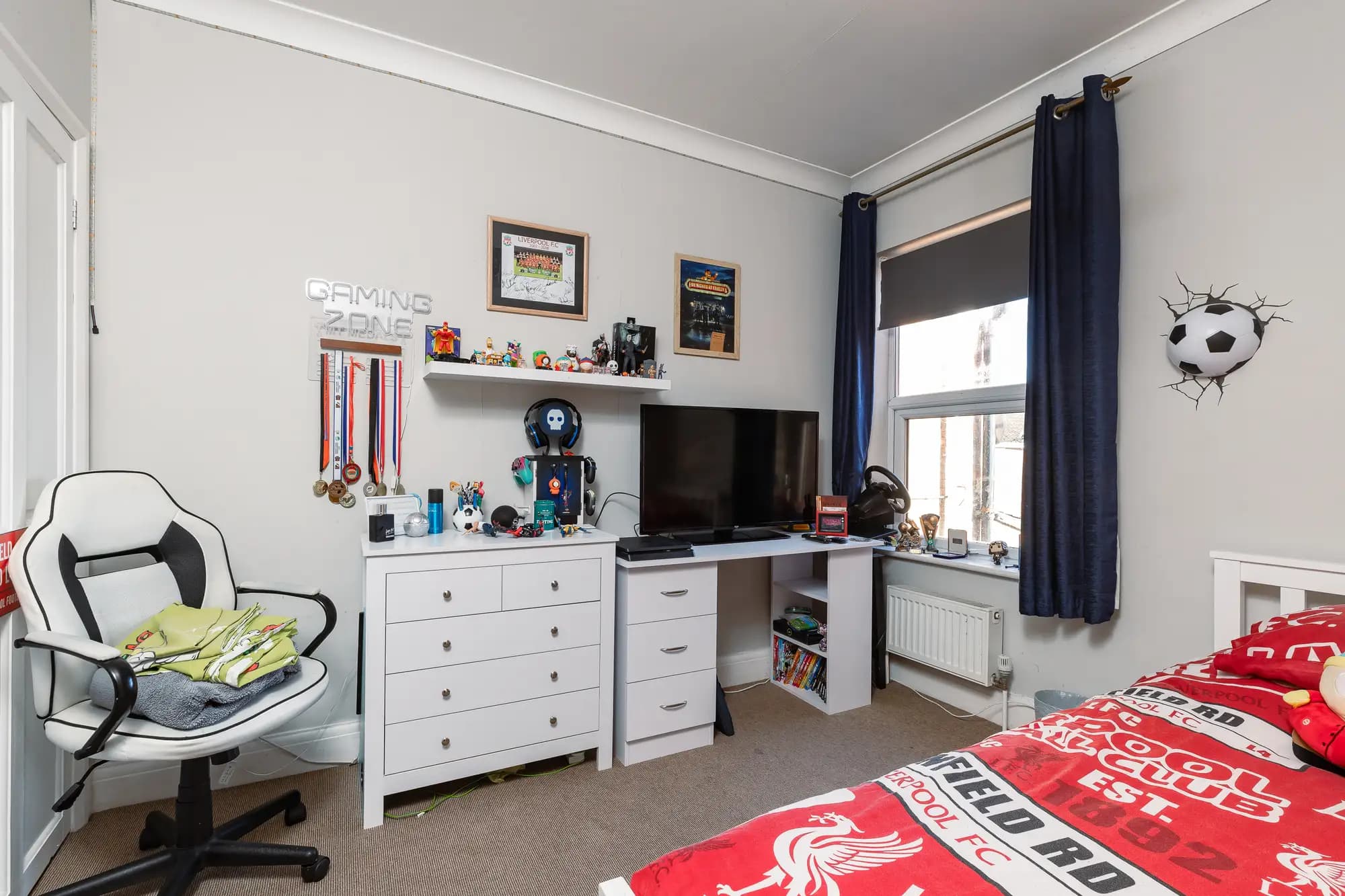 property photo 14 of 29