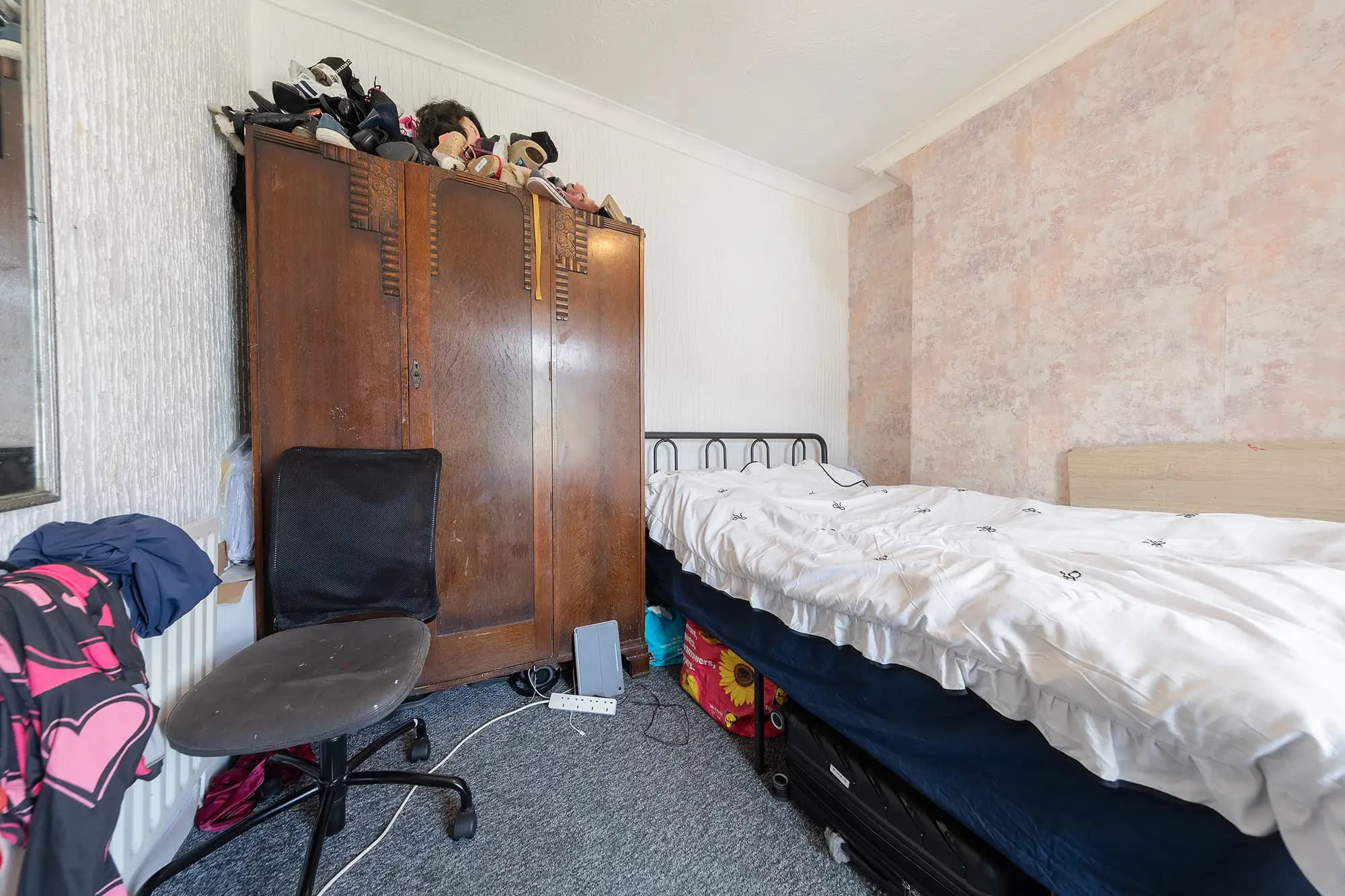 property photo 11 of 26