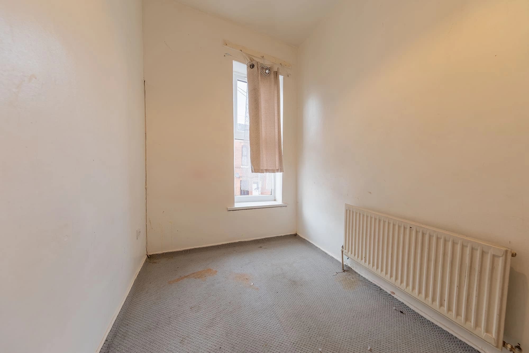 property photo 13 of 18