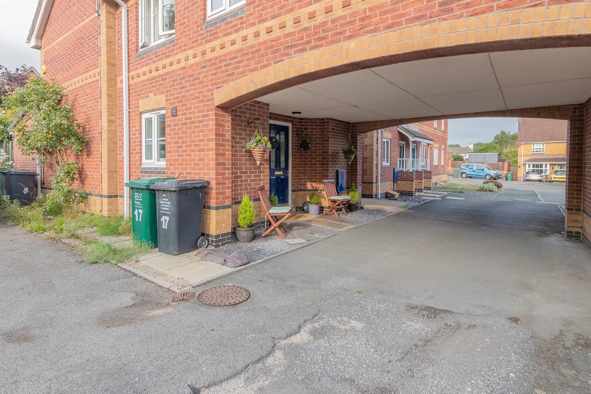 property photo 18 of 20