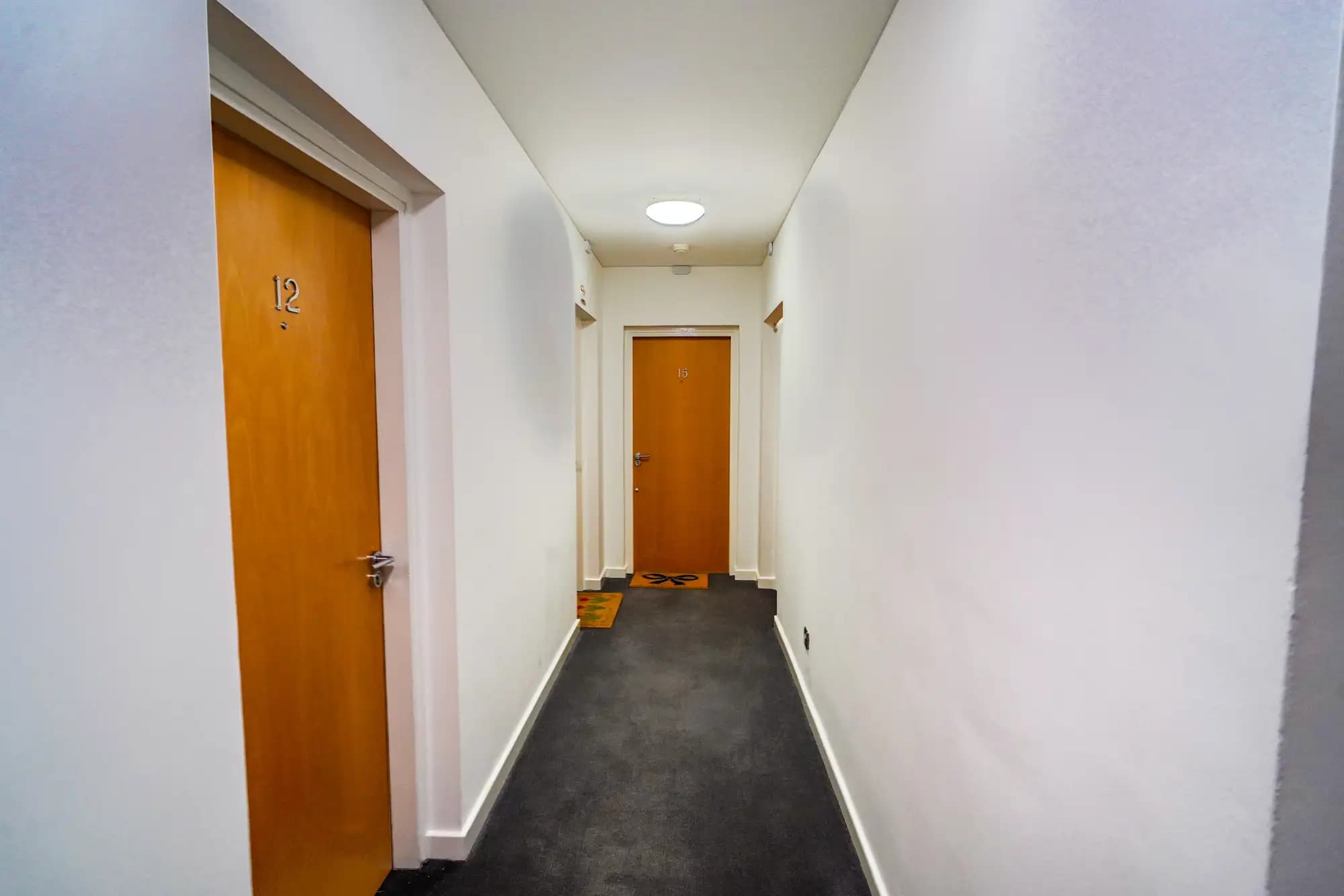property photo 11 of 19