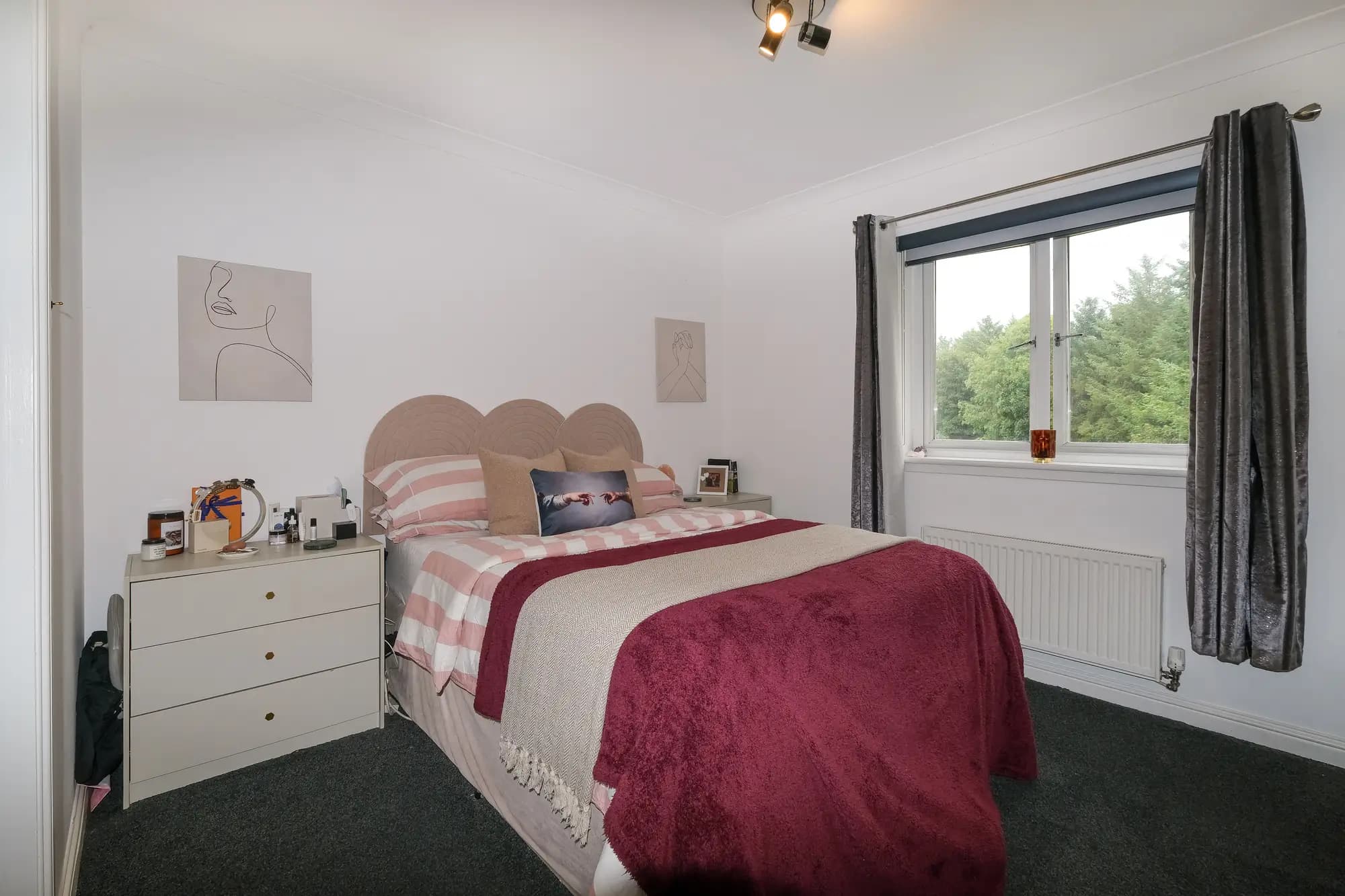 property photo 13 of 20