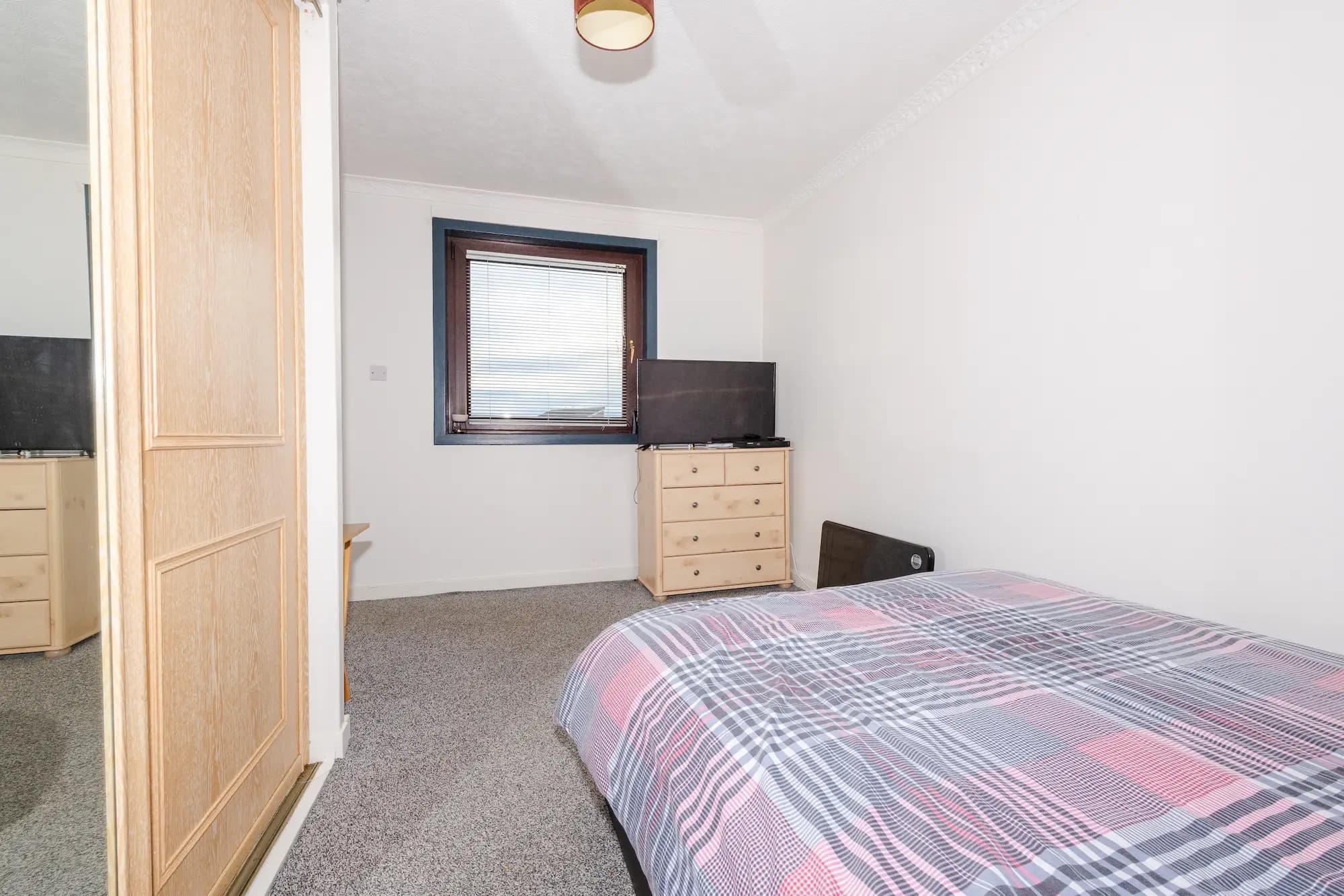 property photo 12 of 14