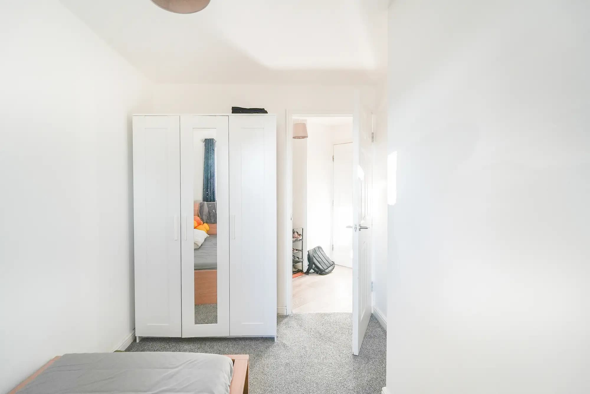 property photo 11 of 20