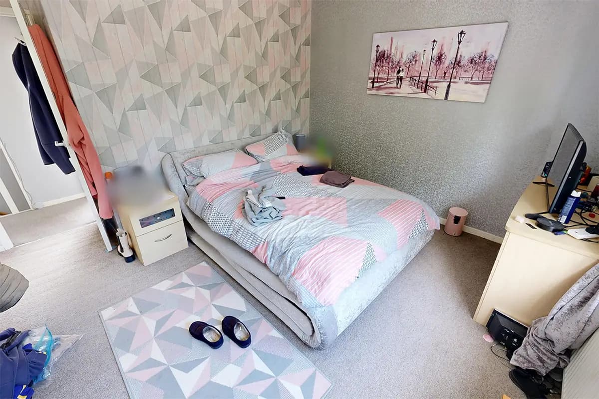 property photo 12 of 35