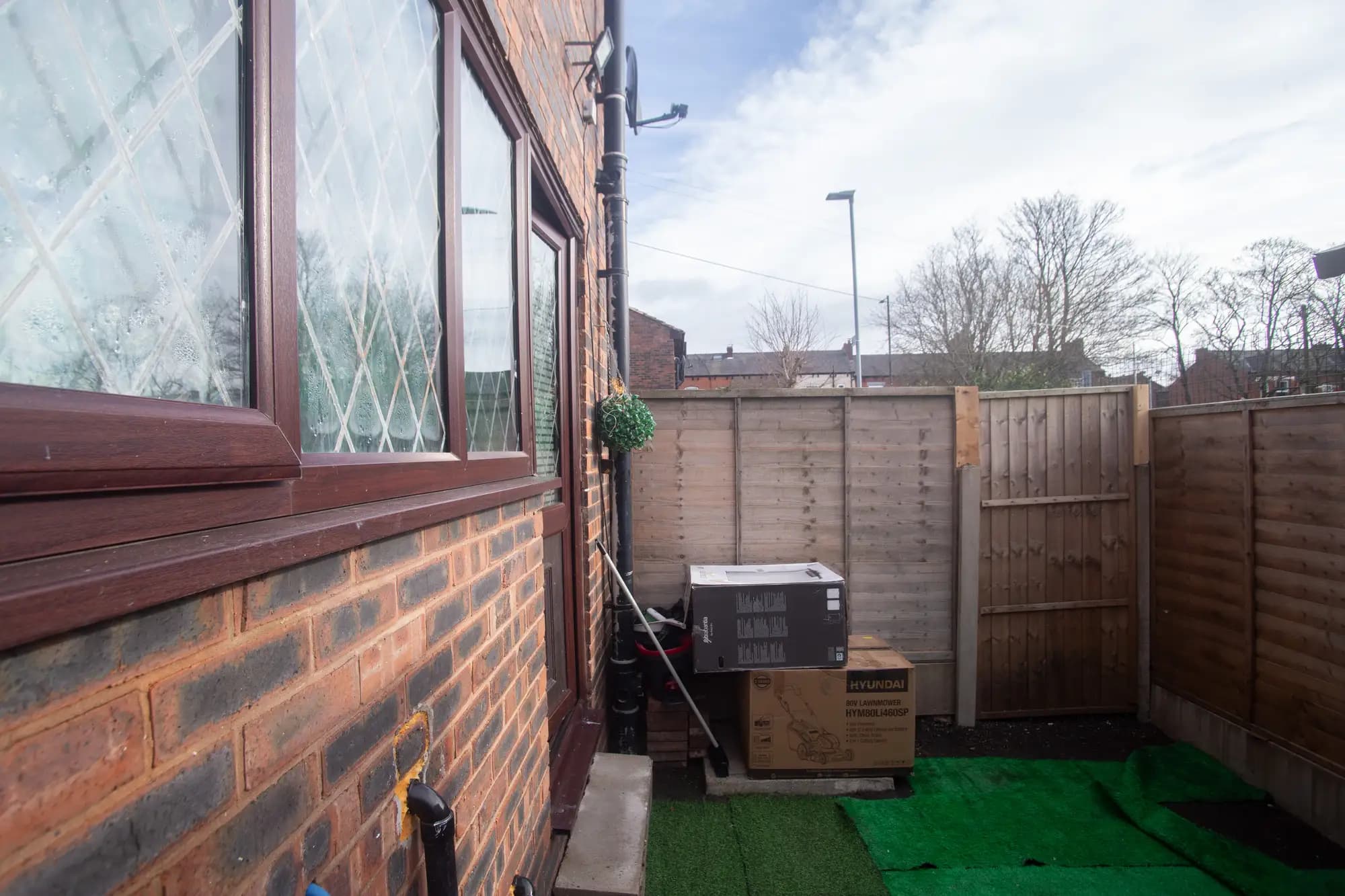 property photo 12 of 15