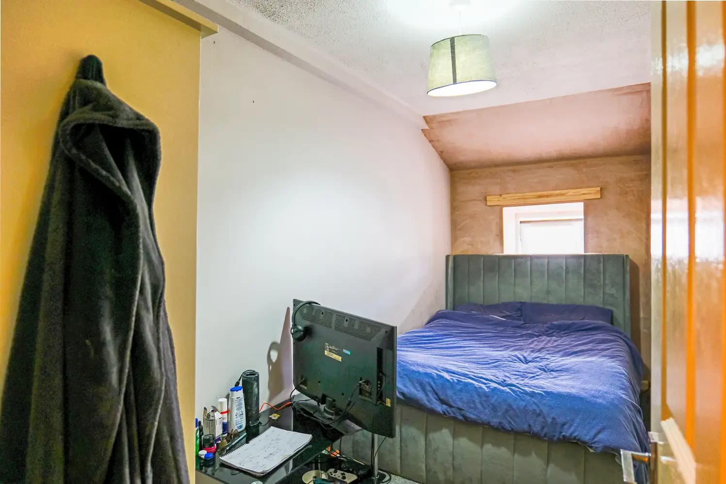property photo 10 of 20