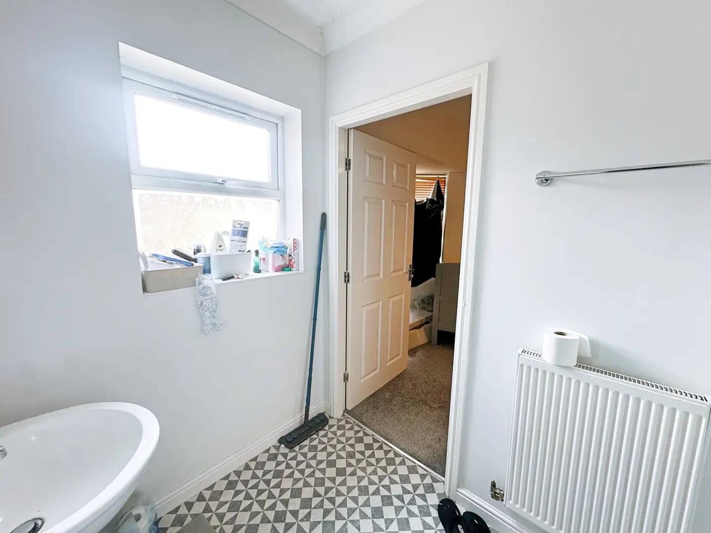 property photo 10 of 23