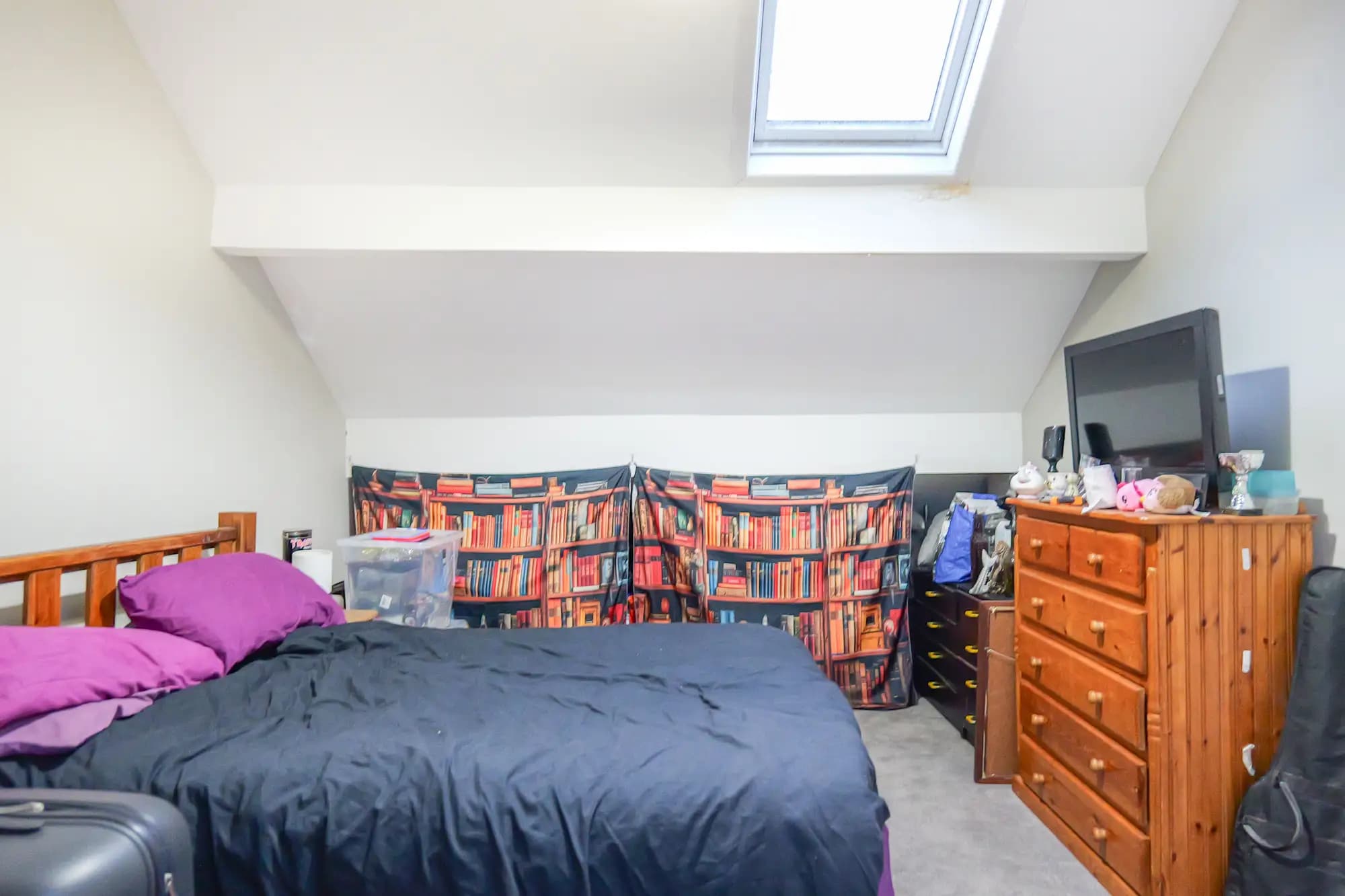 property photo 7 of 22