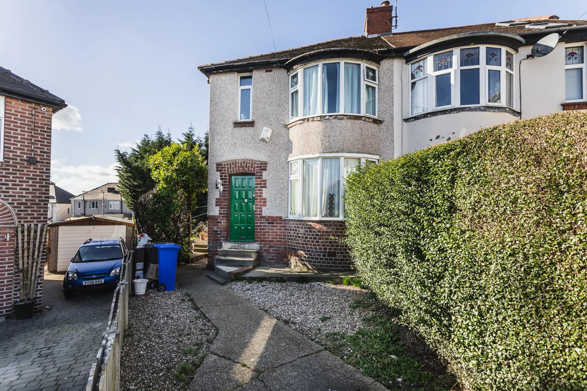 property photo 15 of 17