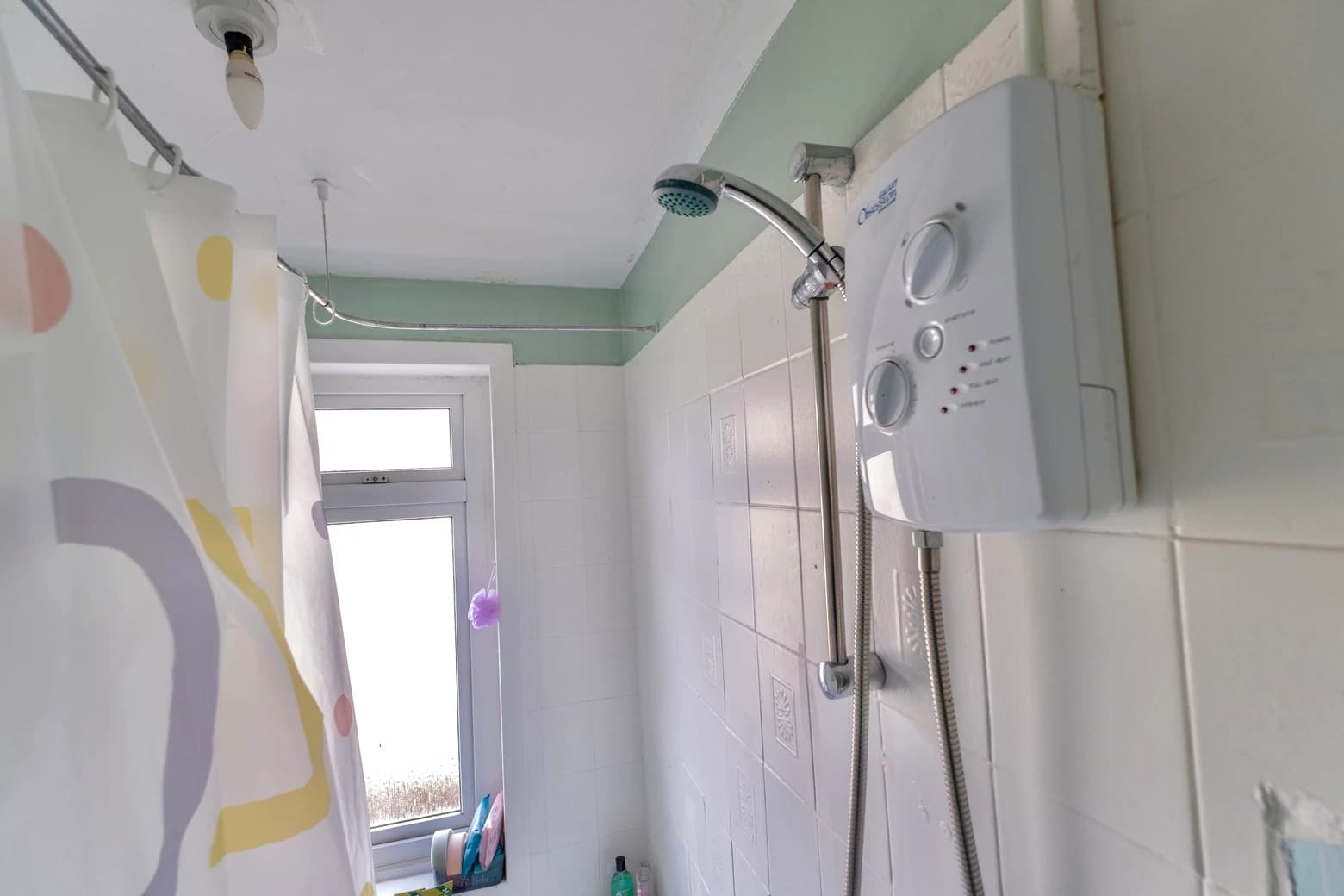 property photo 9 of 16