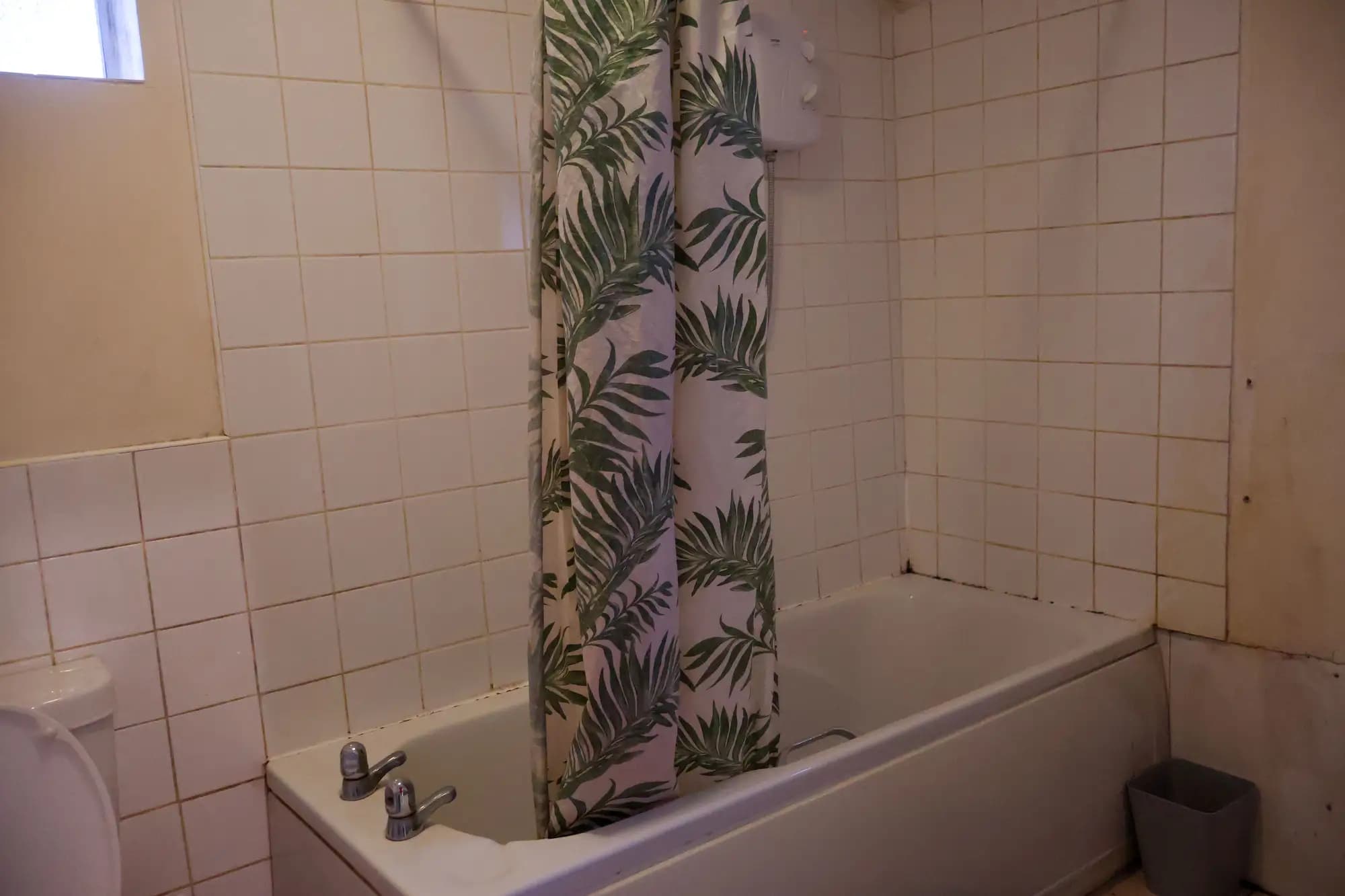 property photo 9 of 18