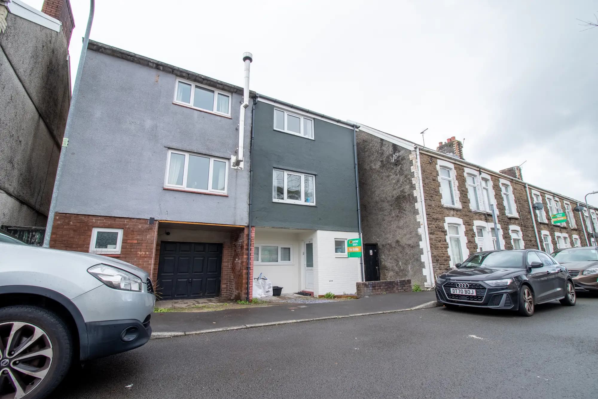 property photo 20 of 21