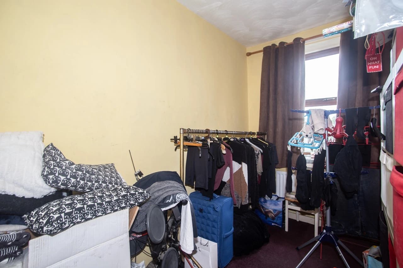 property photo 13 of 19