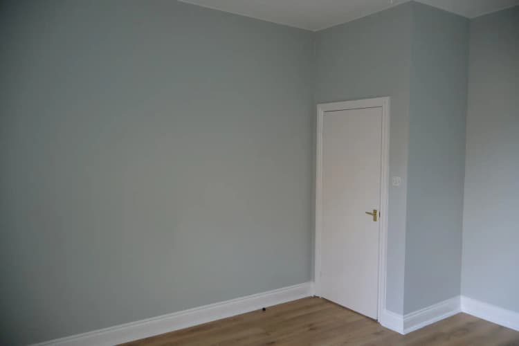 property photo 6 of 37