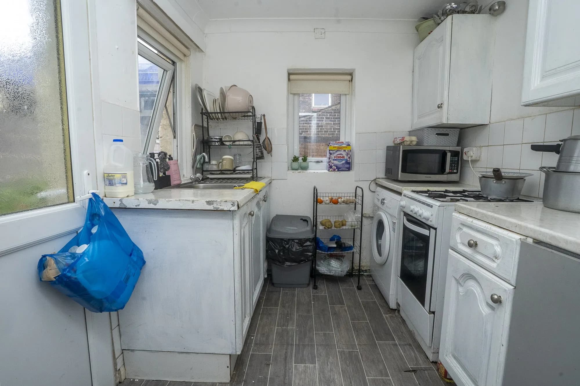 property photo 11 of 29