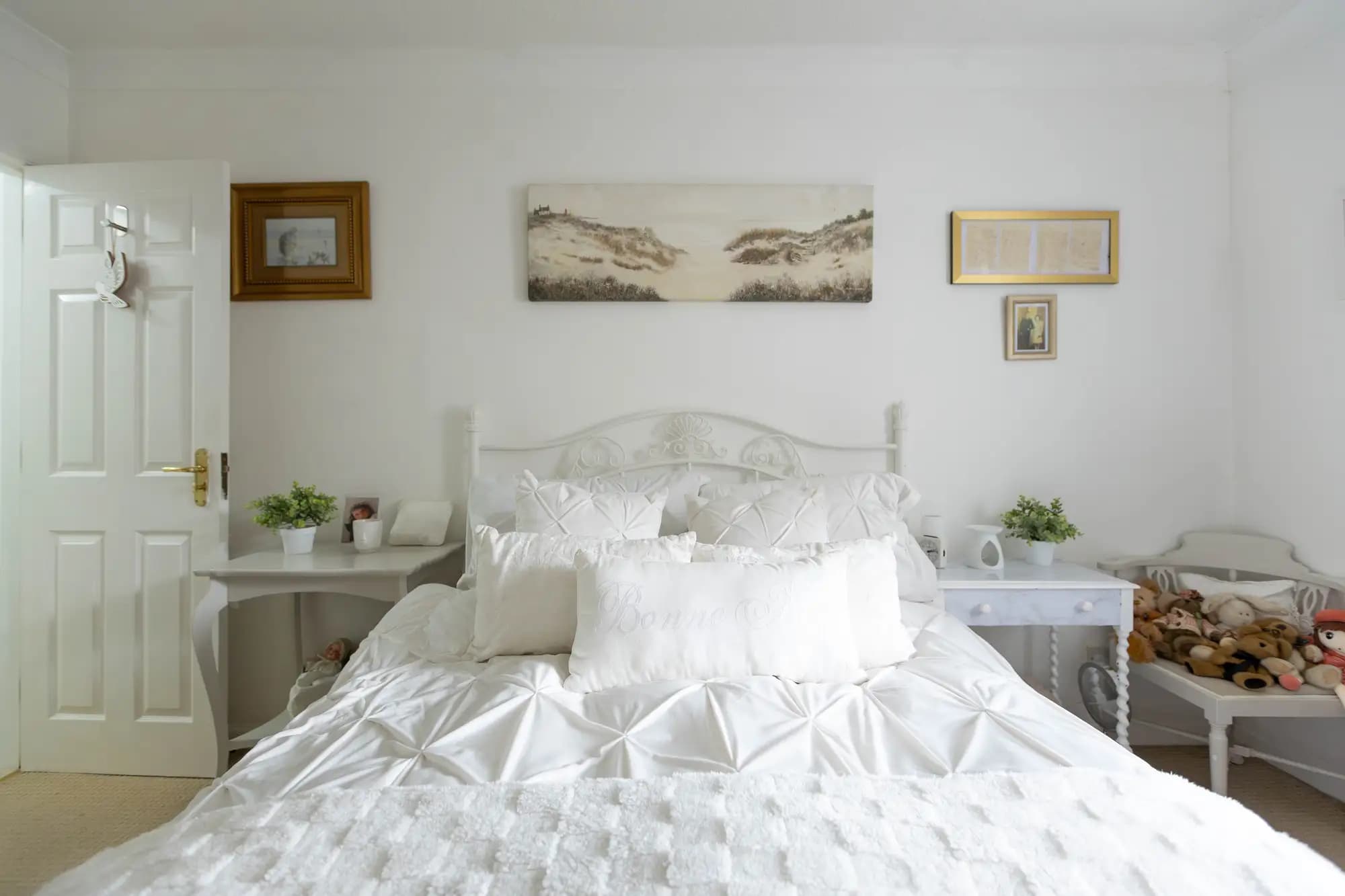 property photo 22 of 34