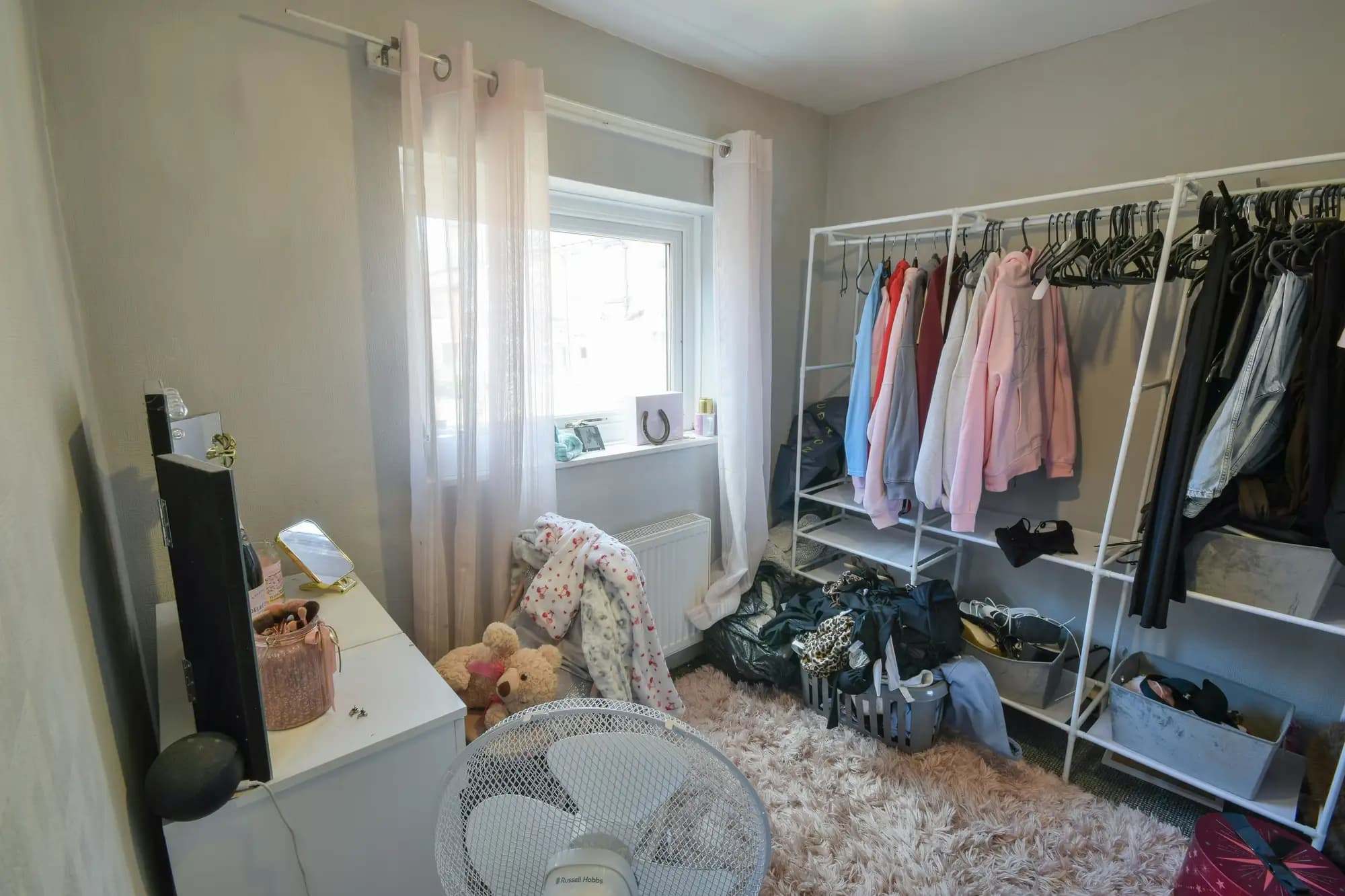 property photo 12 of 18