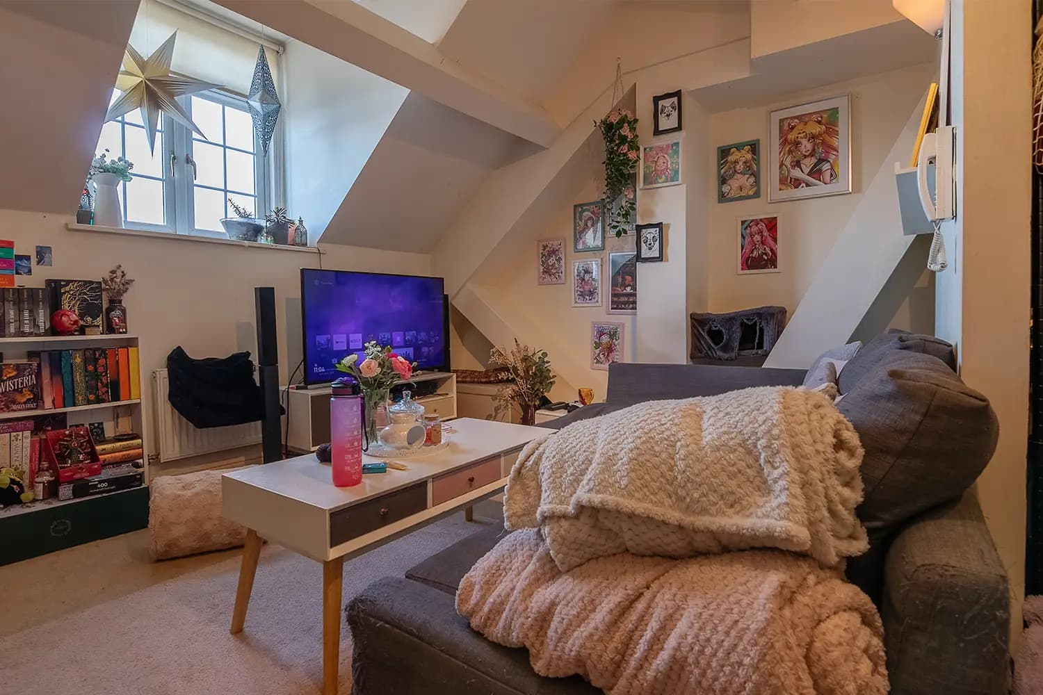 property photo 3 of 28