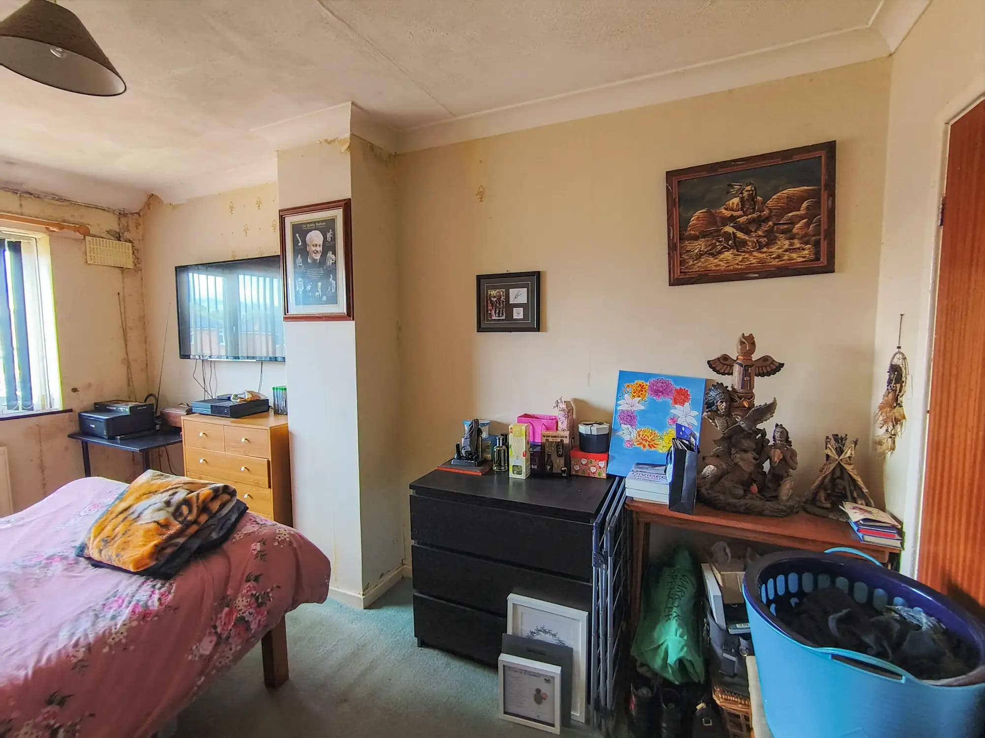 property photo 13 of 19