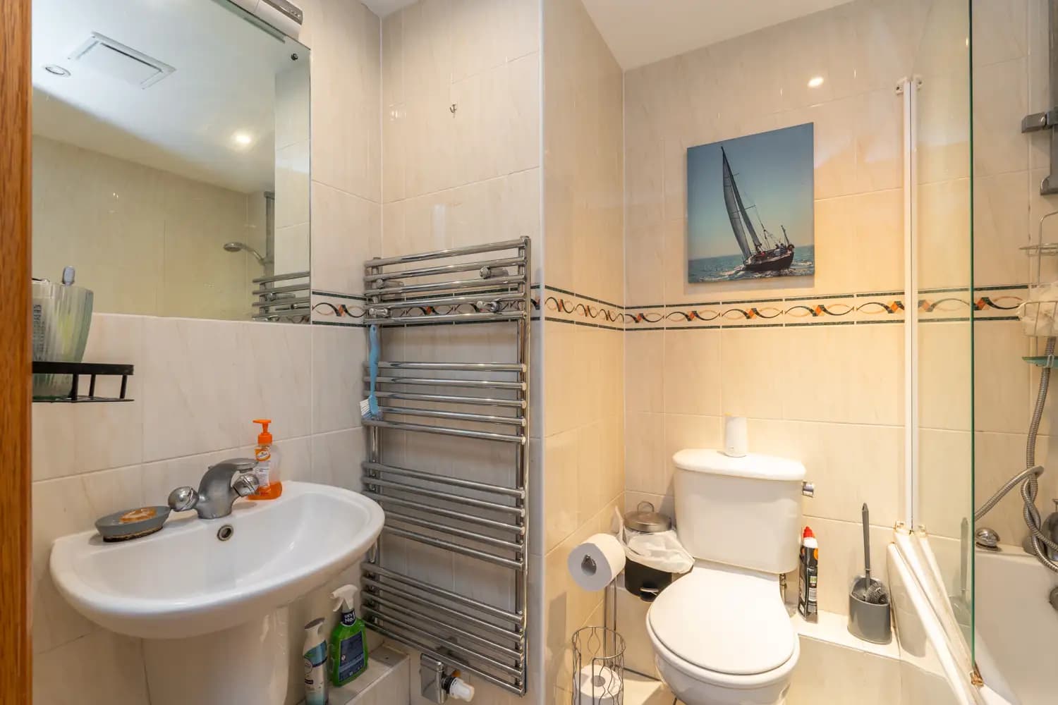 property photo 10 of 19