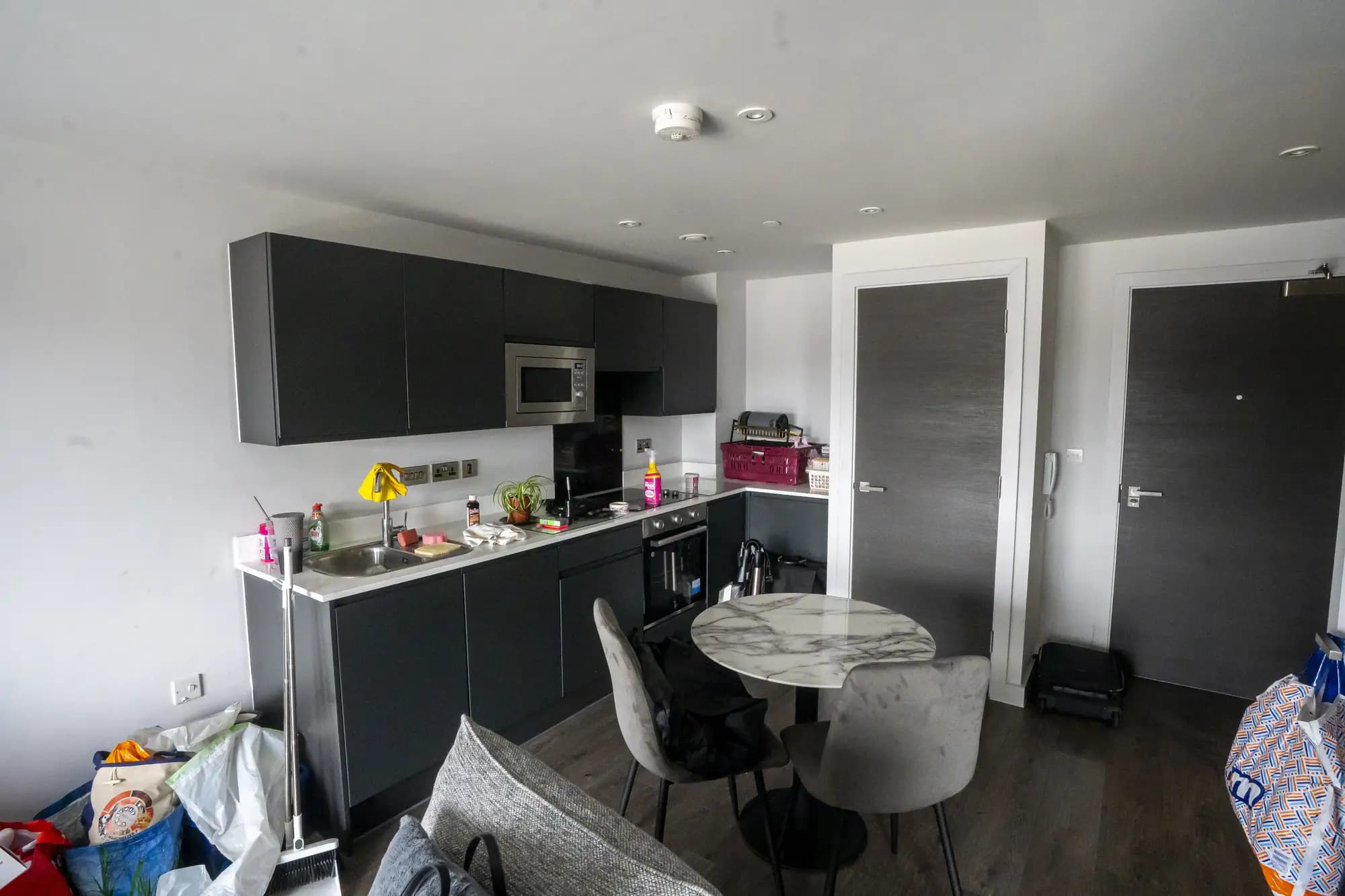 property photo 5 of 18