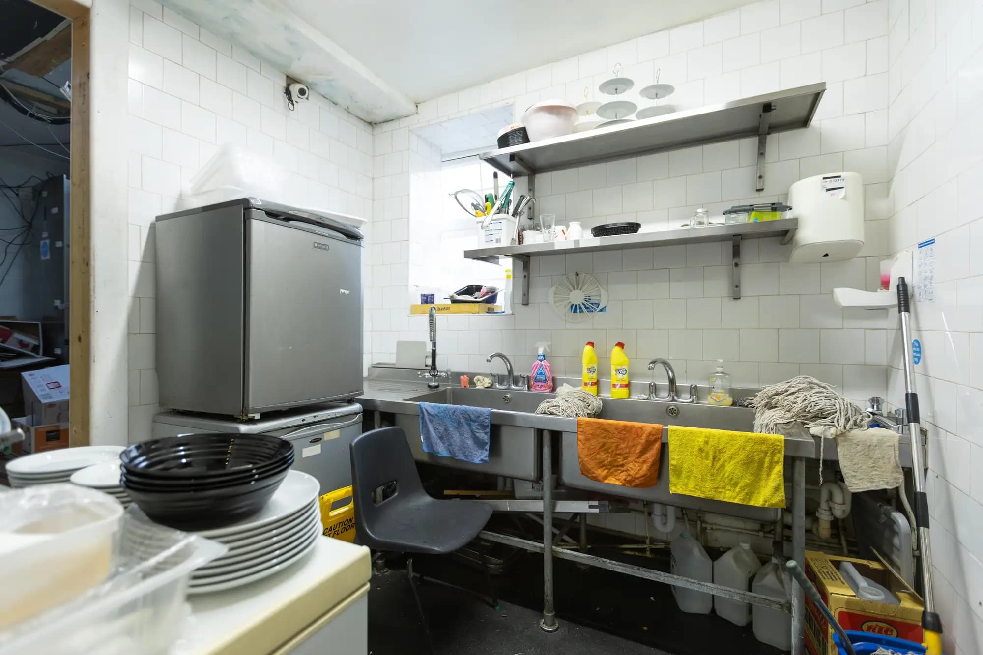 property photo 8 of 16