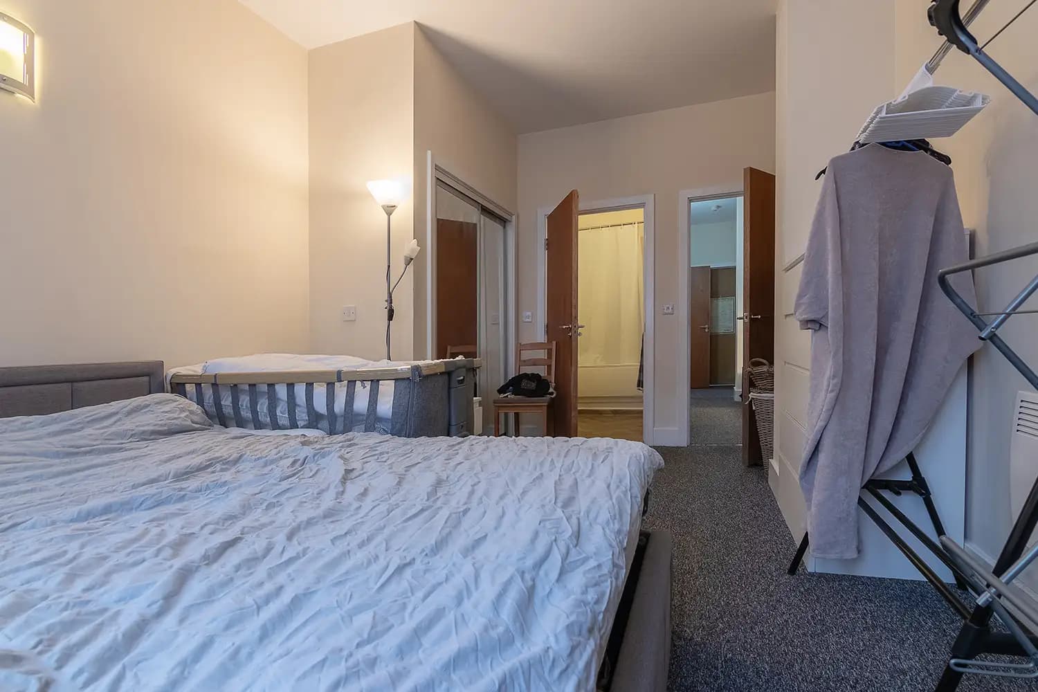 property photo 8 of 27