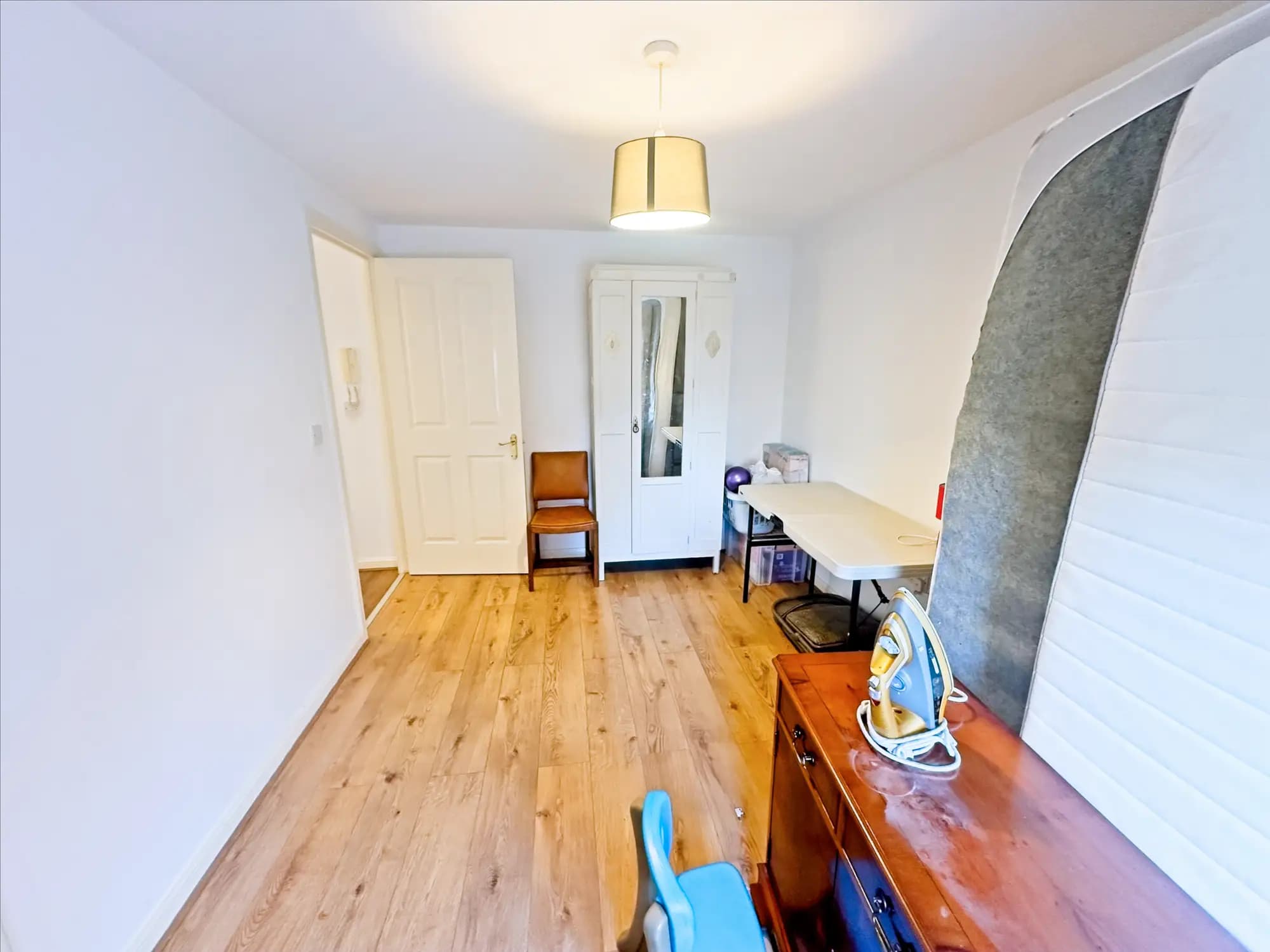 property photo 7 of 23