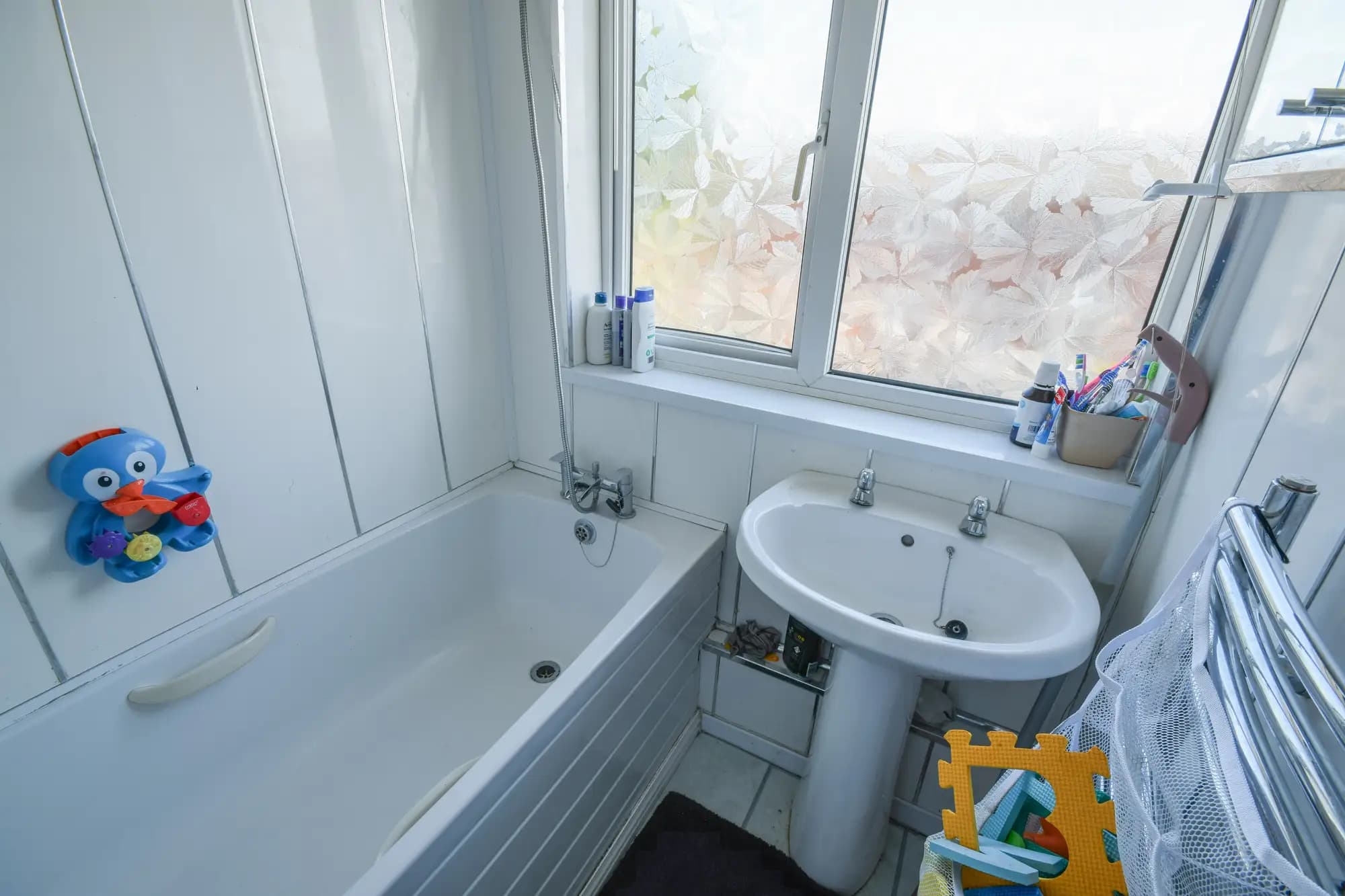 property photo 7 of 18