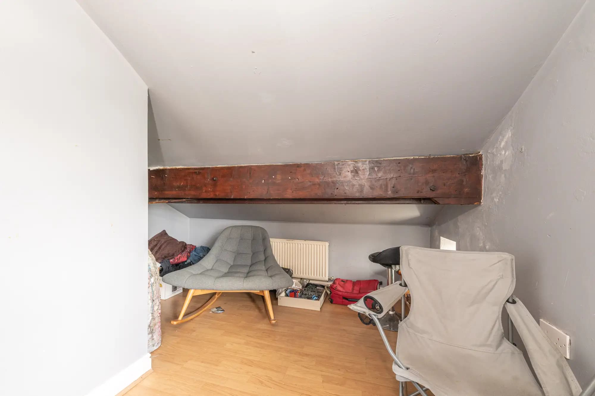 property photo 11 of 19