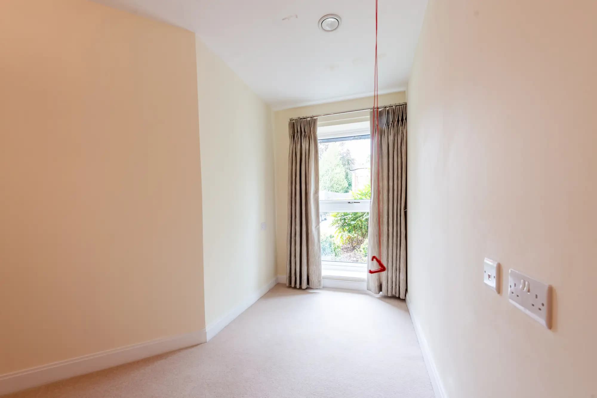 property photo 17 of 42